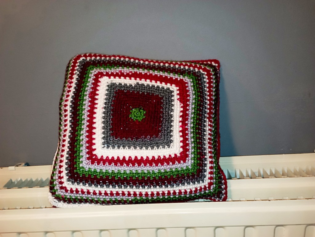 coussin-point-de-lin-face2