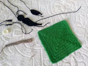 éléments du granny Corbeau