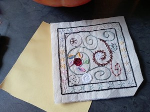 nouveau dos du coussin d'épingles brodé