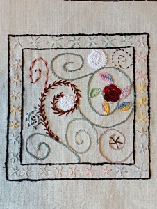 broderie réalisée pour le coussin d'épingles