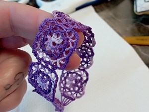 bracelet grannys fil dentelle 2025